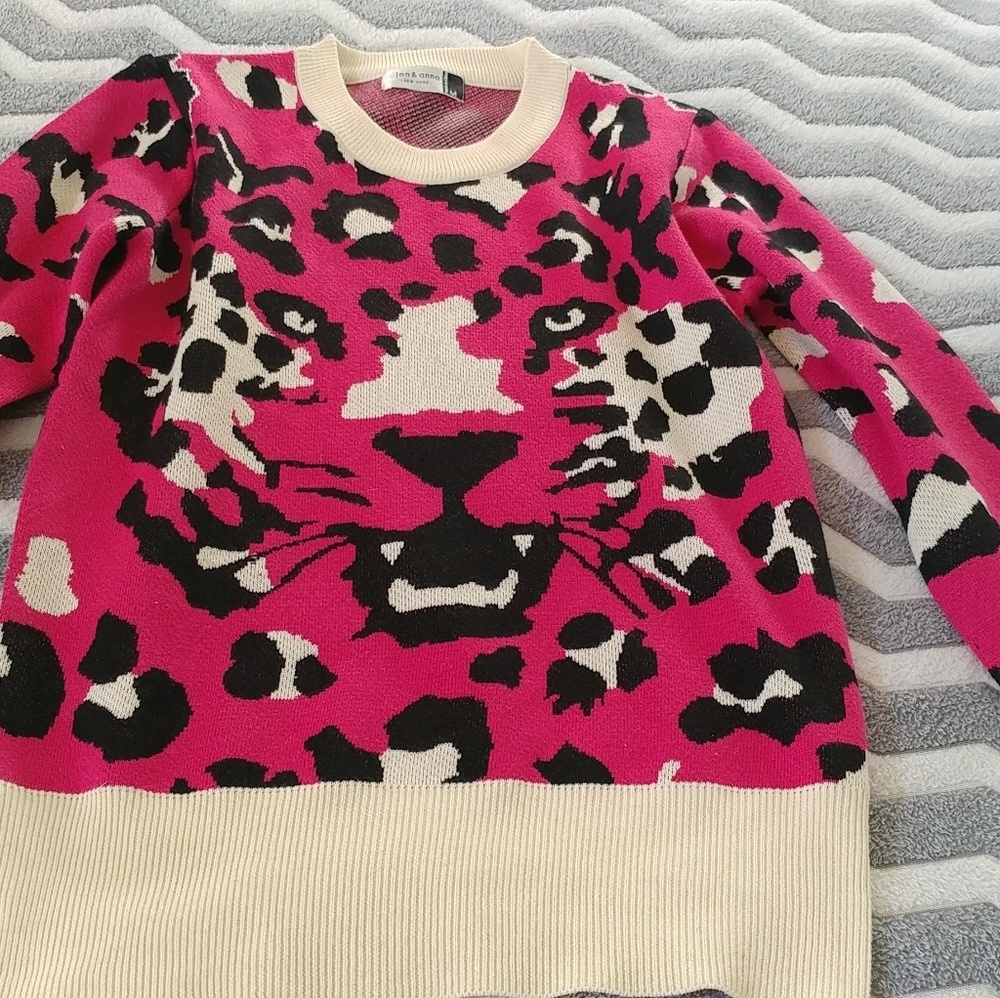 Pink Tiger Sweater Leopard Medium